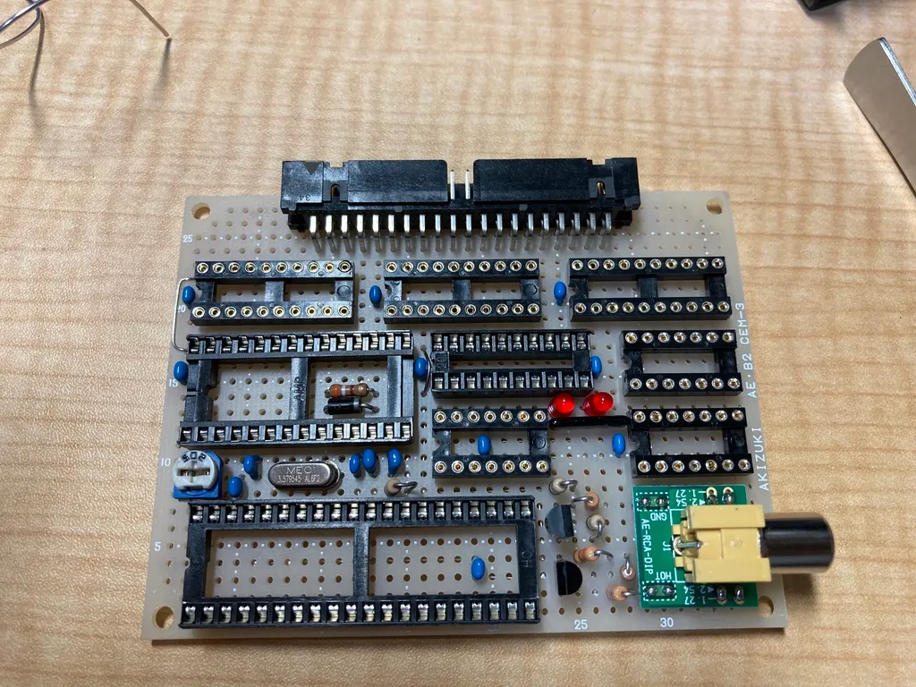 SBC68系用 MC6847 VDG ビデオボード