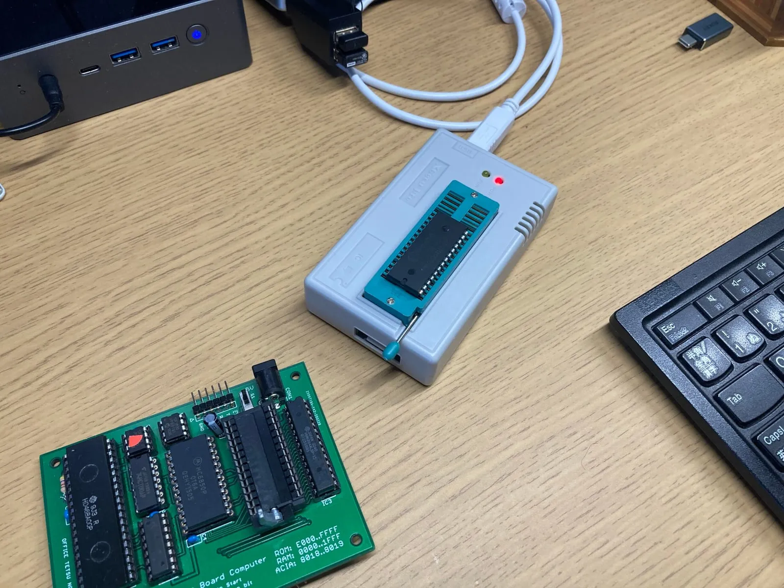 MC6800 ROMモニタ自作 その3 〜WSL2でTL866II Plusとminiproを動かしてみる〜