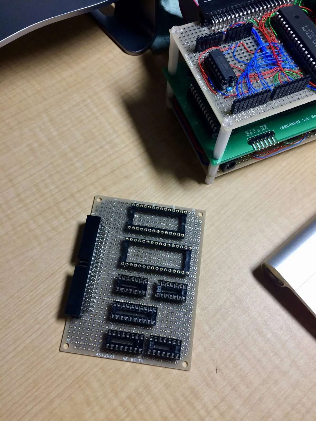 SBC8080バスにつながる128kBメモリーボード(2)